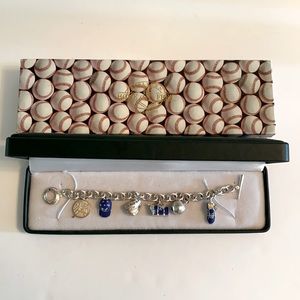 Blyleven Silver Plated NY Yankees Charm Bracelet